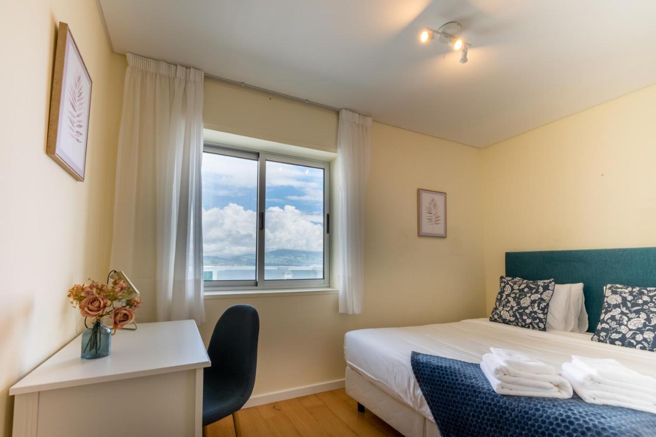 Atlantic Penthouse - City, Montain & Ocean - Free Parking Ponta Delgada - Açores Exterior foto